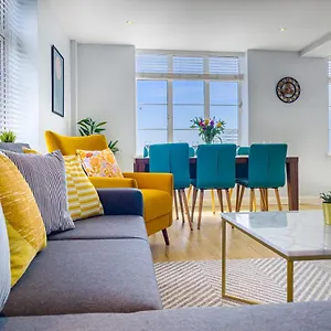 https://southern-view-2-by-my-getaways.brighton-hotels-england.com
